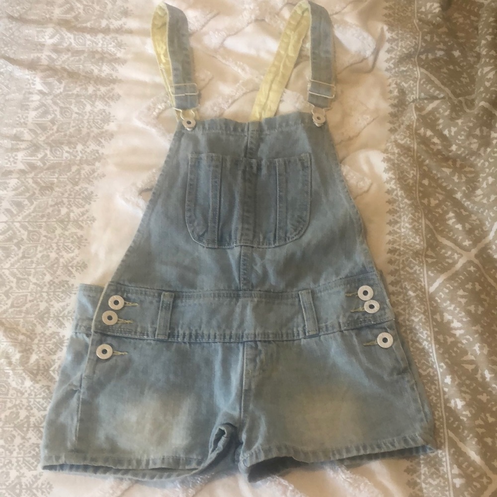 Cute shortalls